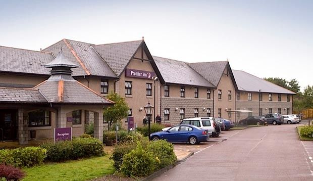 Premier Inn Fort William Exterior photo